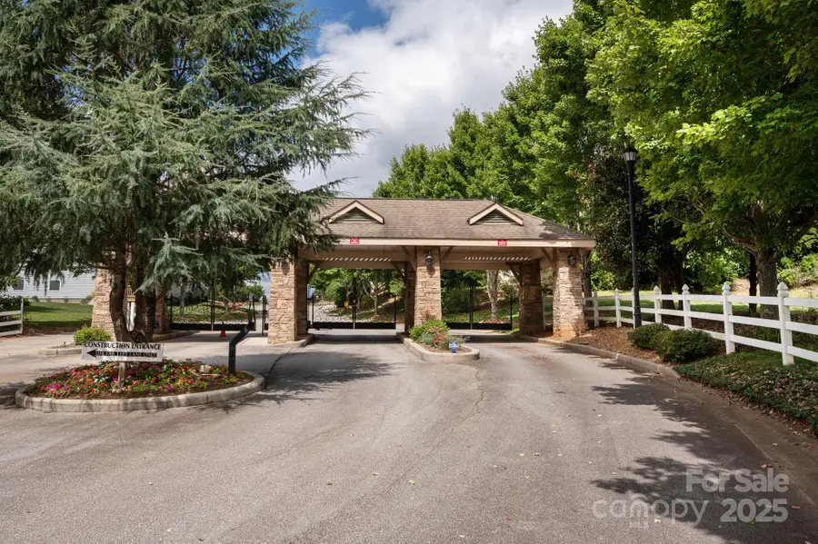 45 Dreambird Drive, Leicester, NC 28748 - Image #2