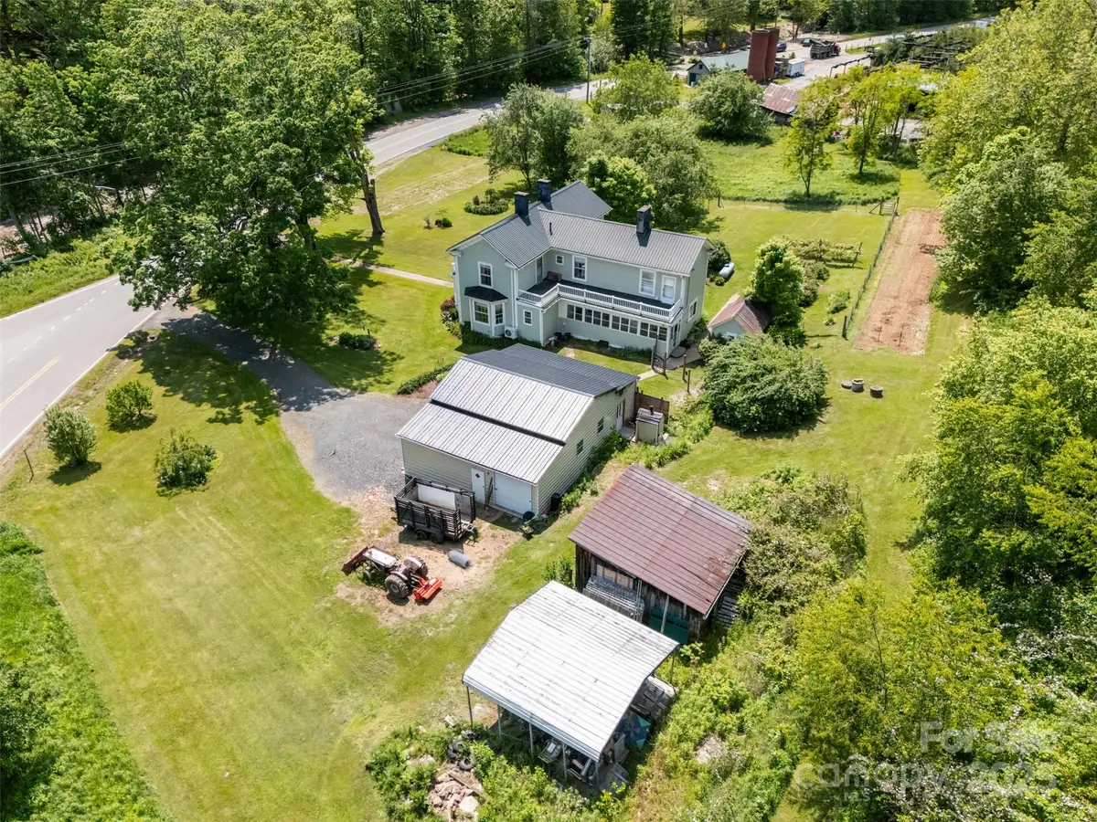 16215 Nc Hwy 194 Highway N, Lansing, NC 28643 - Image #1