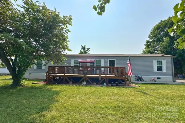 2449 Leonhardt Road, Cherryville, NC 28021