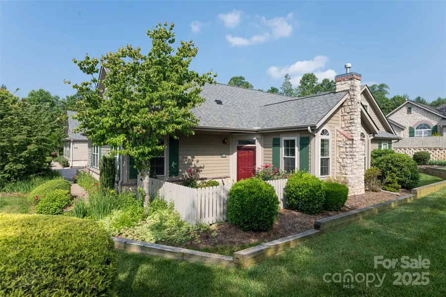 55 Outlook Circle, Swannanoa, NC 28778 - Image #3