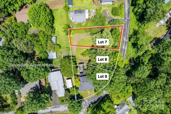 113 4th Street #7, Black Mountain, NC 28711