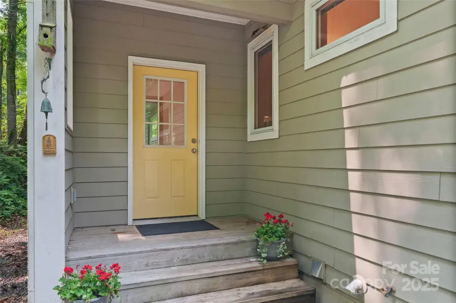 608 Brandywine Road, Waynesville, NC 28786 - Image #3