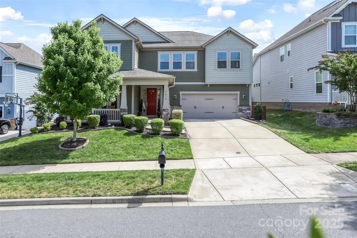15018 Marymont Avenue, Huntersville, NC 28078 - Image #1