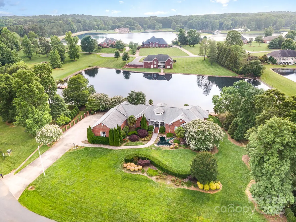 6823 Manatee Drive, Concord, NC 28025 - Image #1