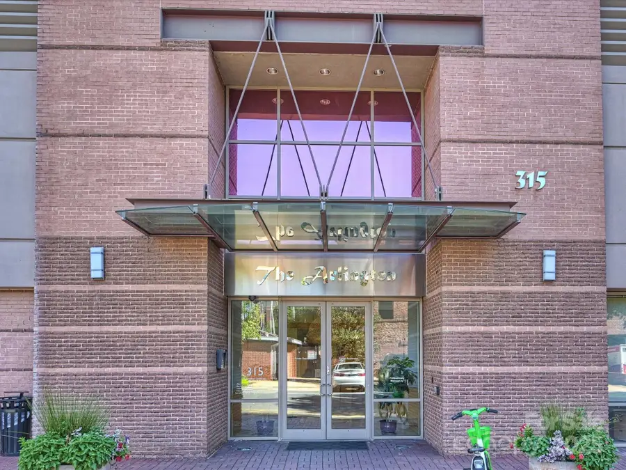 315 Arlington Avenue #2301, Charlotte, NC 28203 - Image #2