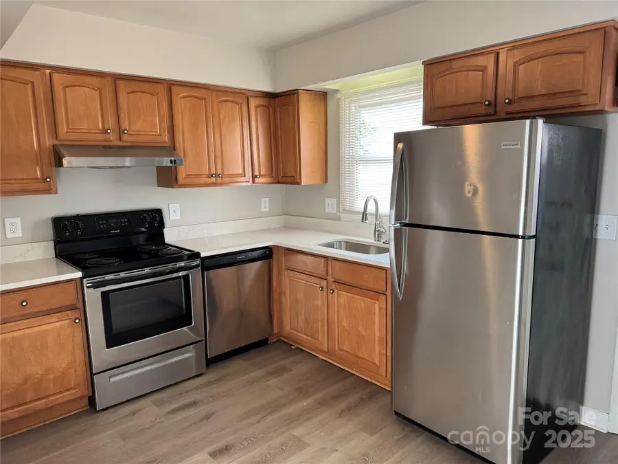 1228 Archdale Drive #G, Charlotte, NC 28217 - Image #3