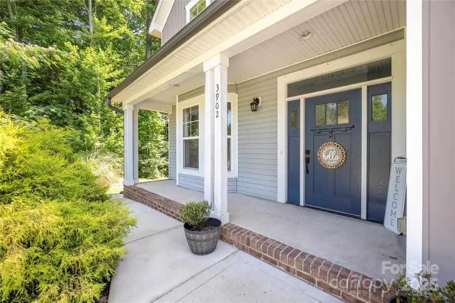 3902 Mcgee Point Road, Terrell, NC 28682 - Image #2