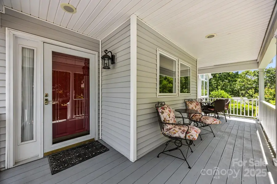 123 Carriage Walk Lane, Hendersonville, NC 28791 - Image #2