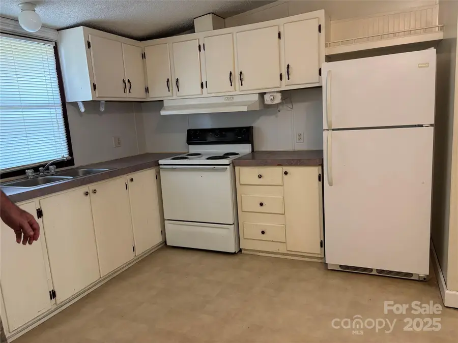 6544 Helens Way, Denver, NC 28037 - Image #3