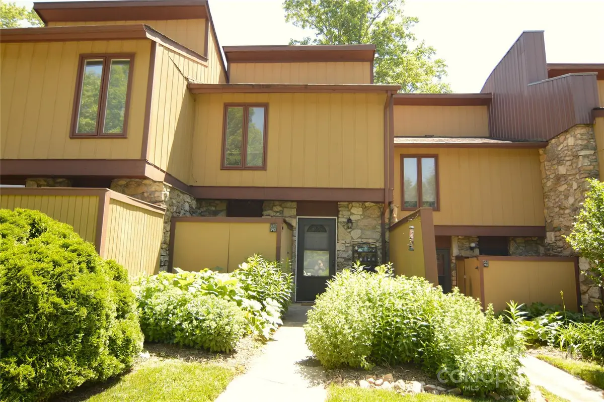 141 Colony Drive, Arden, NC 28704 - Image #1