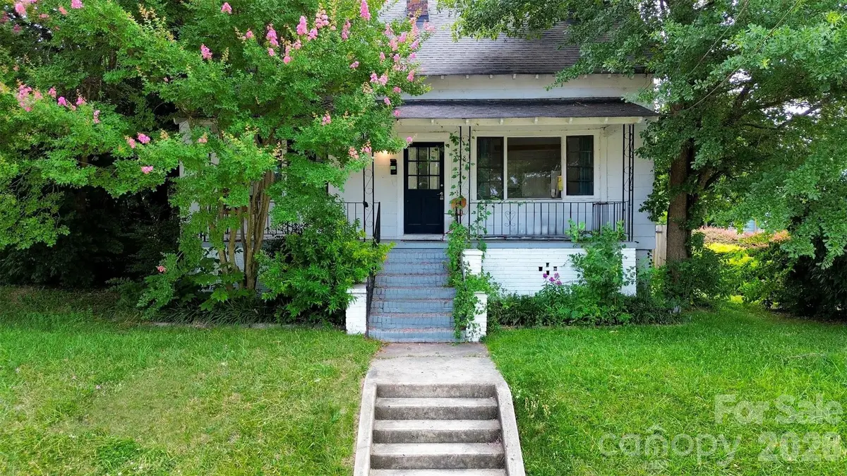 208 S Ransom Street, Gastonia, NC 28052 - #1