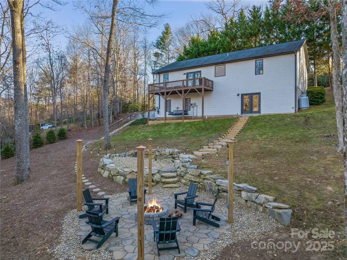 90 Indian Mound Trail, Fairview, NC 28730 - Image #1