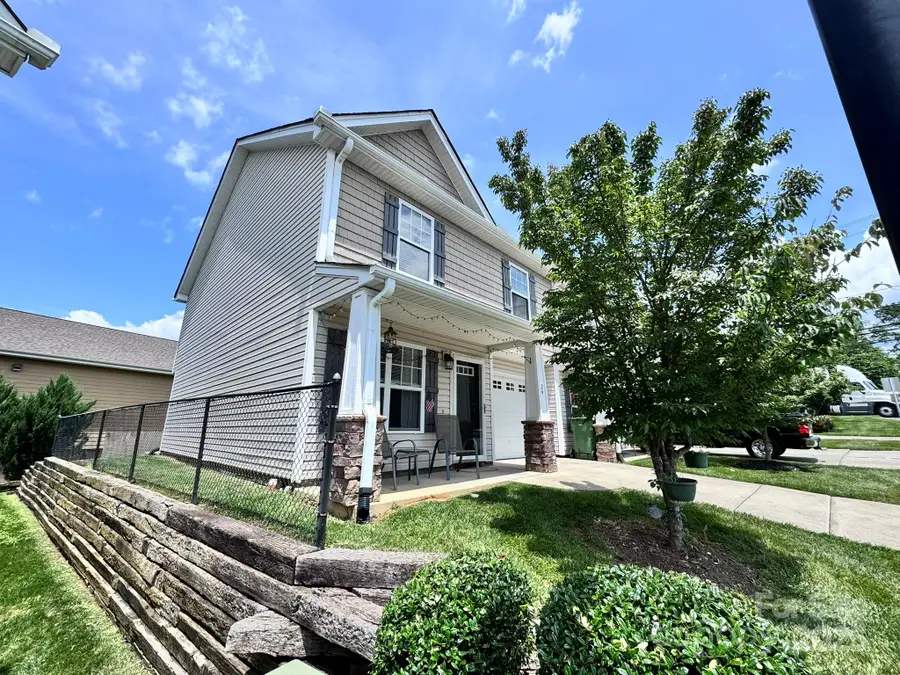 24 Torrington Avenue, Fletcher, NC 28732 - Image #3