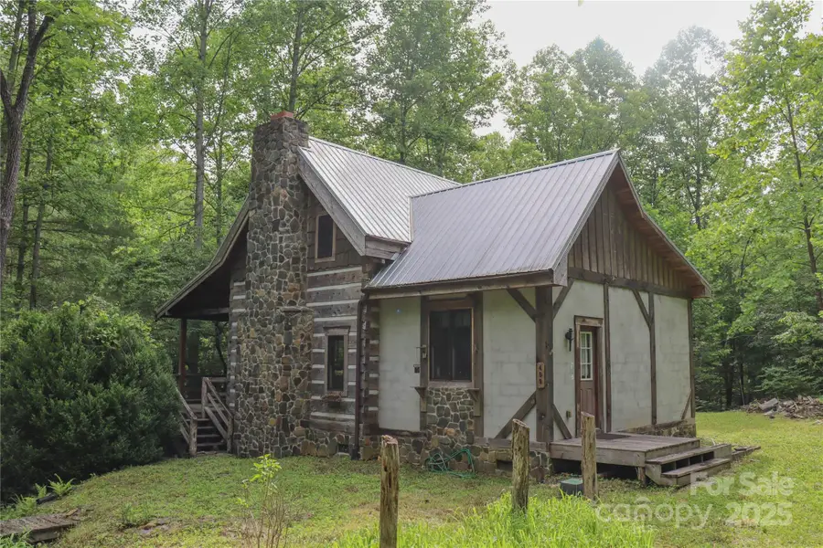 459 Old Yellow Mountain Road, Marion, NC 28752 - Image #3