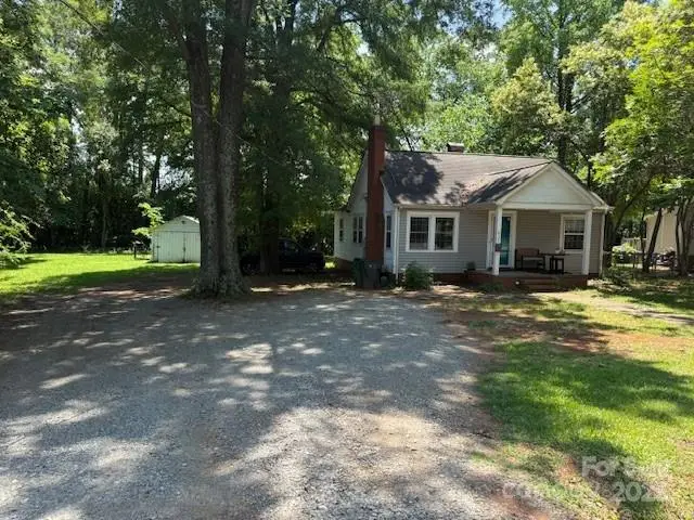 917 Tennyson Drive, Charlotte, NC 28208 - Image #2