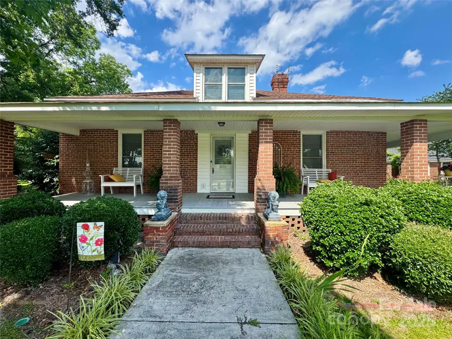 300 Blackmon Street S, Bethune, SC 29009 - Image #2