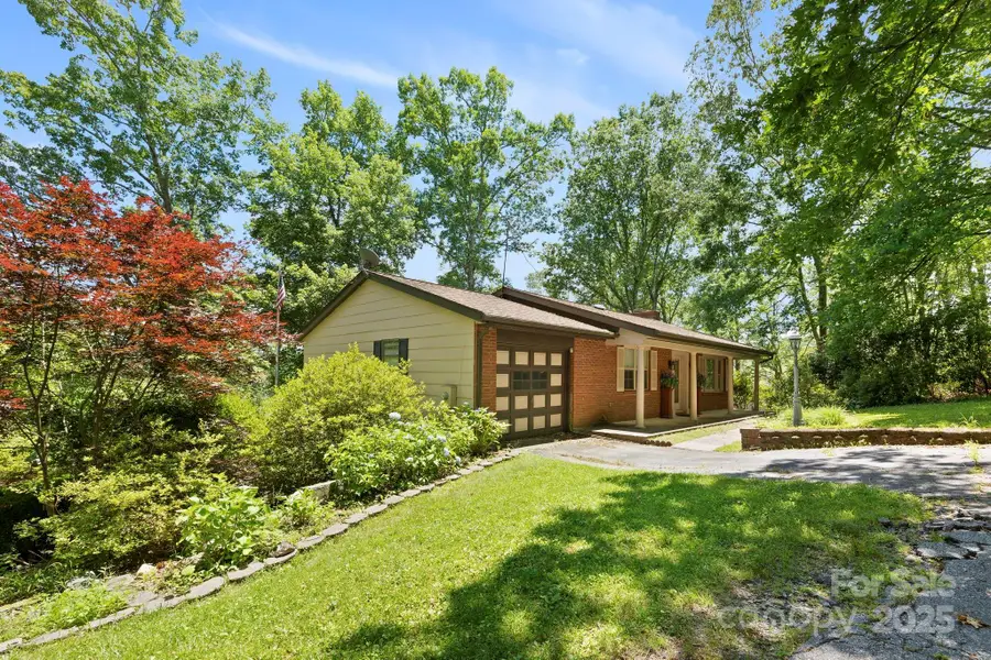 41 Deep Woods Road, Mills River, NC 28759 - Image #2