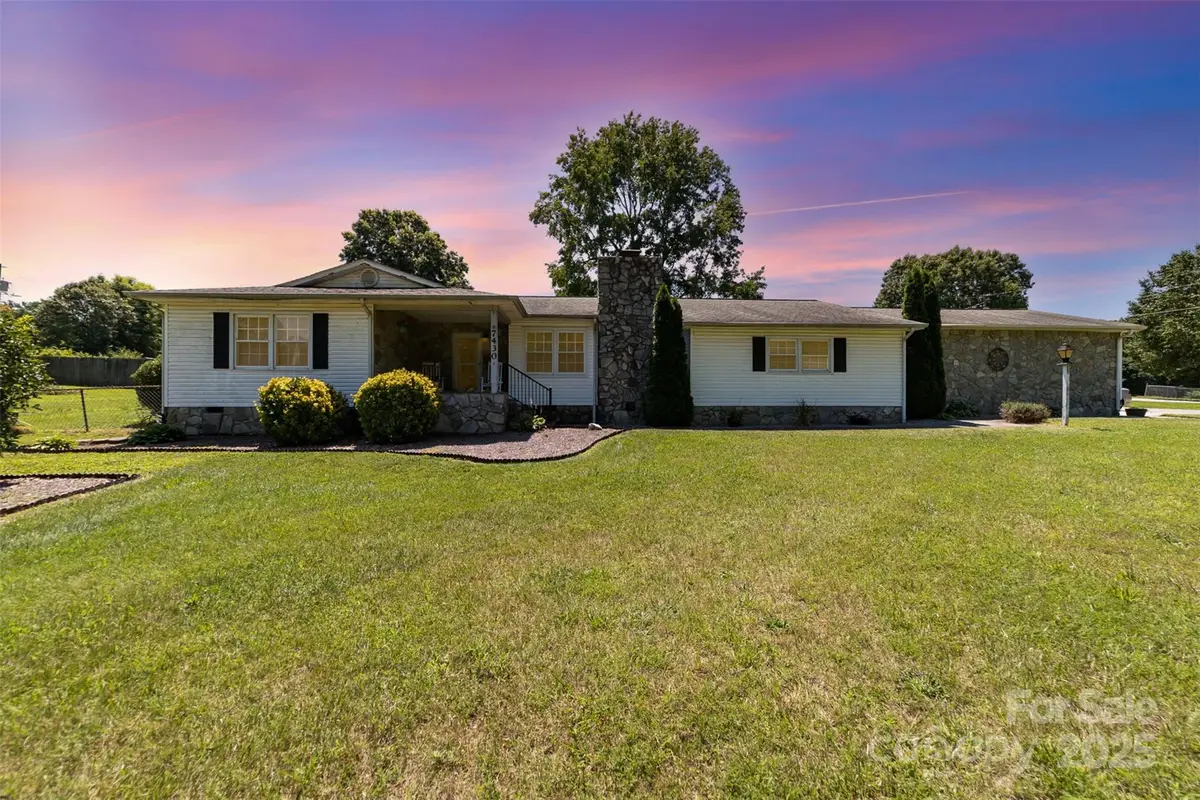 7430 Forney Hill Road, Denver, NC 28037 - Image #1