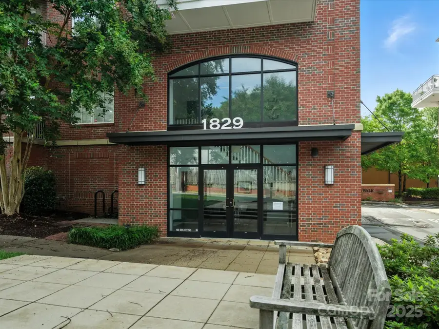 1829 Kenilworth Avenue, Charlotte, NC 28203 - Image #2