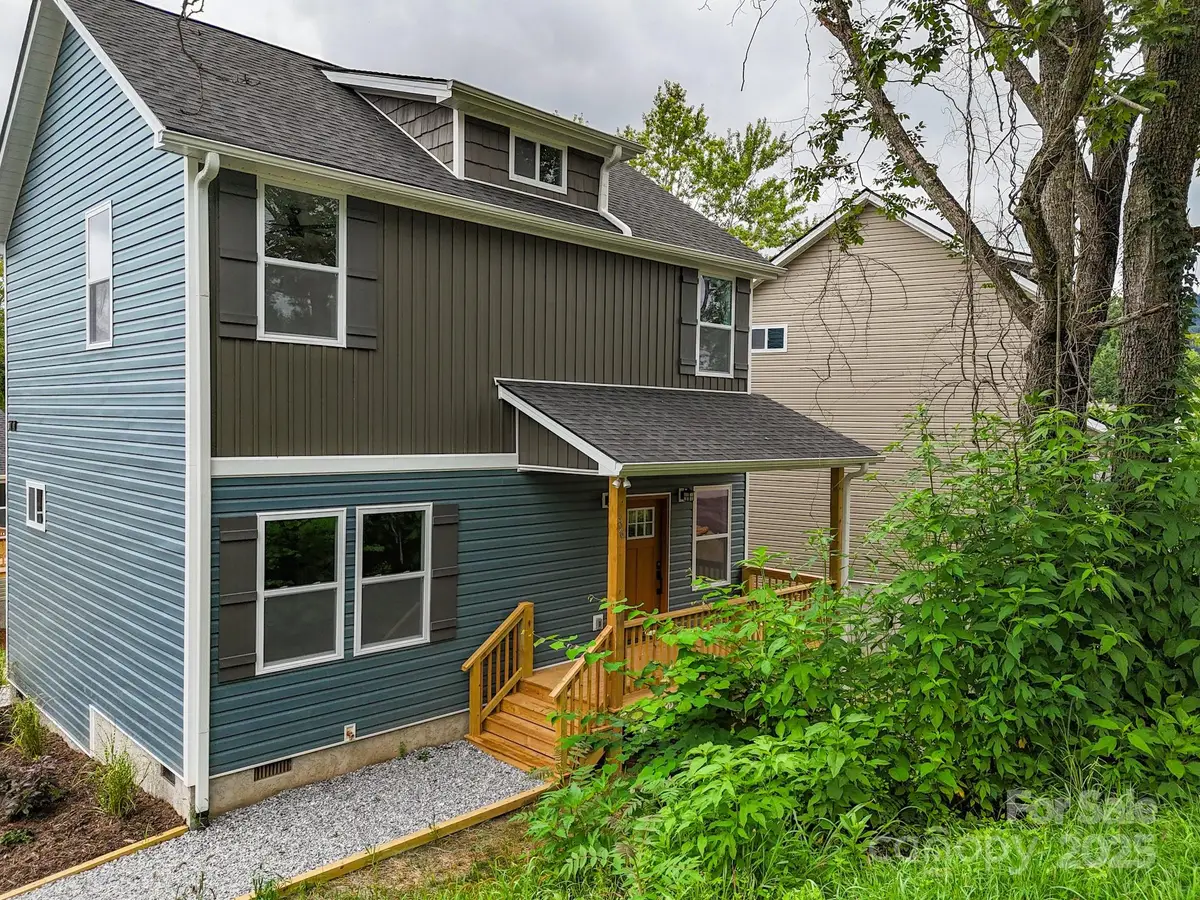 396 Deaverview Road, Asheville, NC 28806 - Image #1