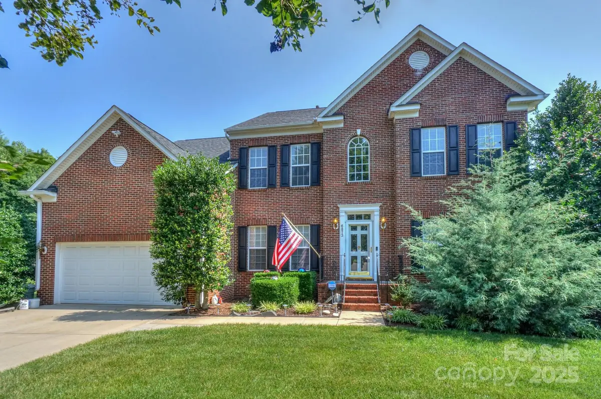 6873 Lakecrest Court, Denver, NC 28037 - Image #1