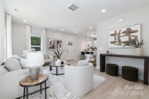 3610 Maggie Laney Drive, Charlotte, NC 28216