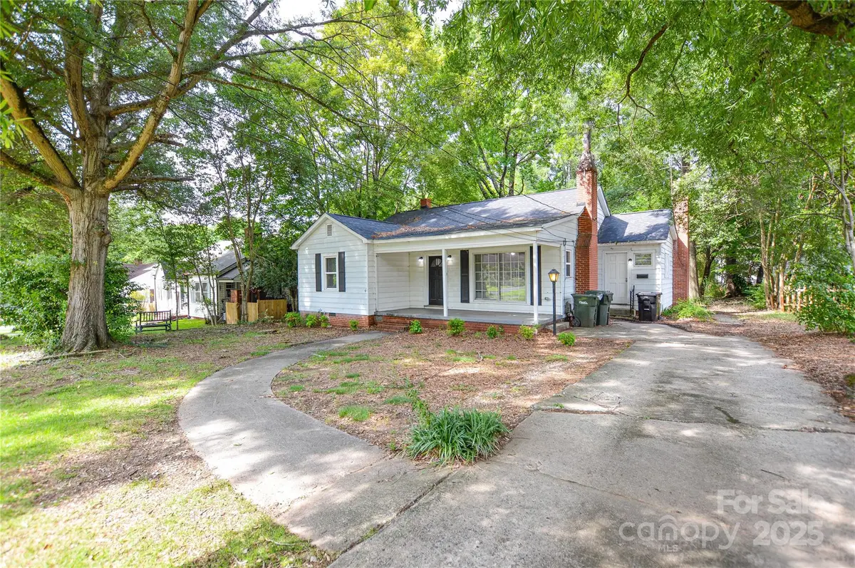 636 Forest Street Nw, Concord, NC 28025 - Image #1