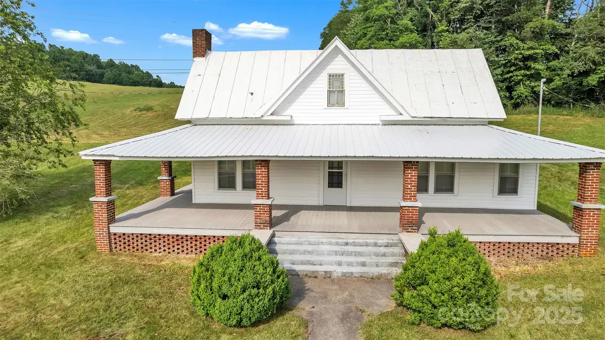 2531 Nc 16 Highway, Jefferson, NC 28640 - Image #1