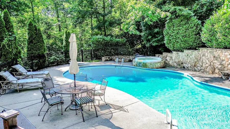 196 Col Hamptons Court, Rutherfordton, NC 28139 - Image #2