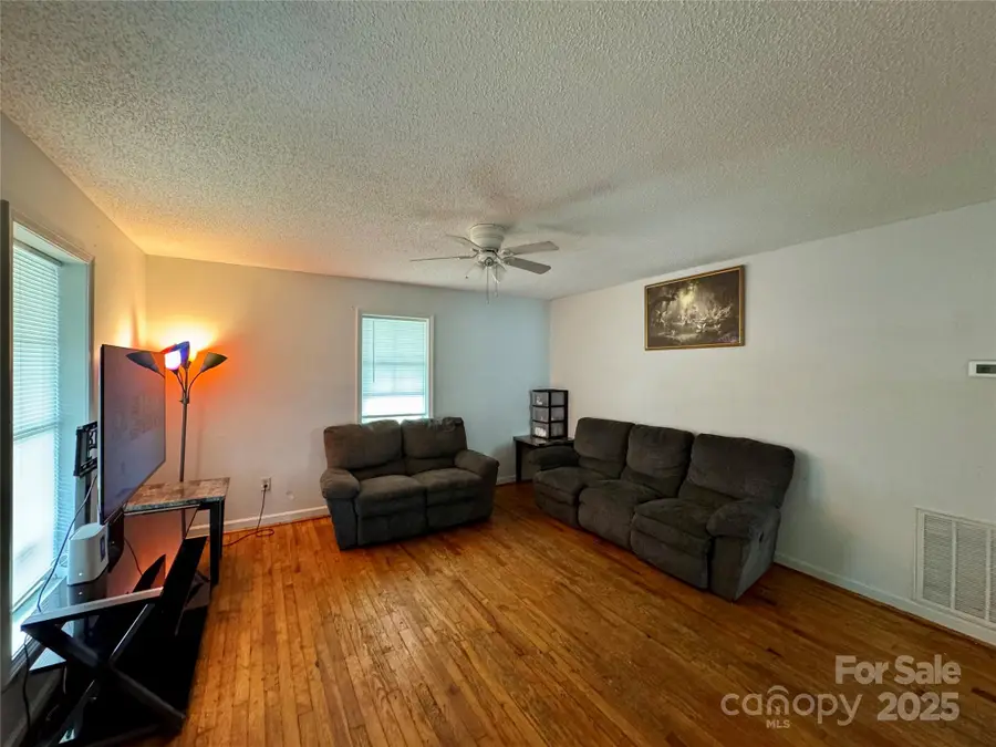 128 Pine Street, Shelby, NC 28152 - Image #3