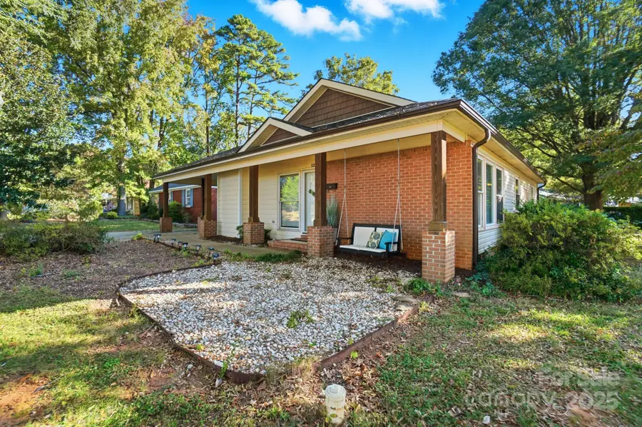 5229 Milford Road, Charlotte, NC 28210 - Image #3