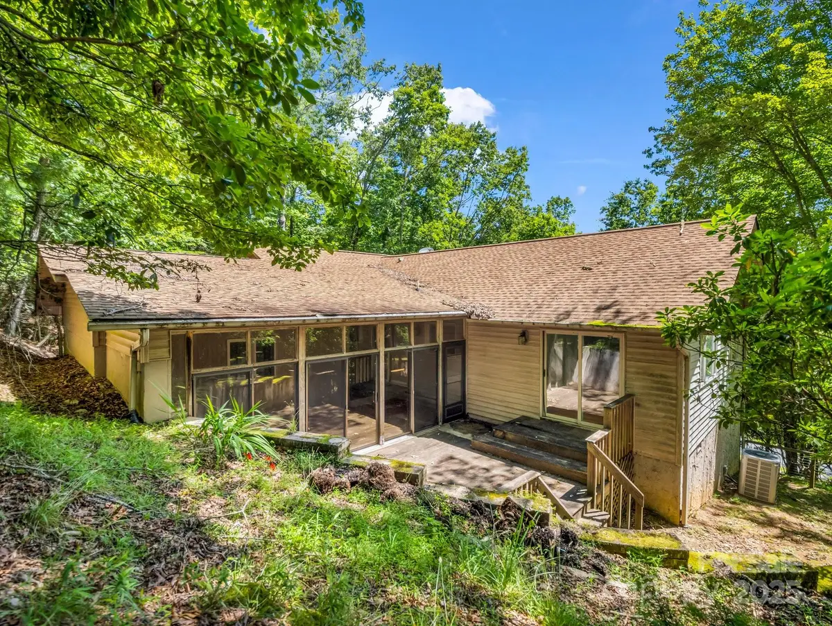 436 Utsonati Lane, Brevard, NC 28712 - Image #1