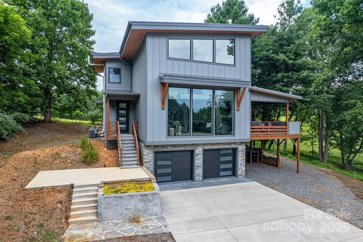 22 Lara Drive, Mills River, NC 28759 - Image #1