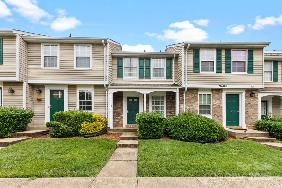 9606 Vinca Circle #E, Charlotte, NC 28213 - Image #2
