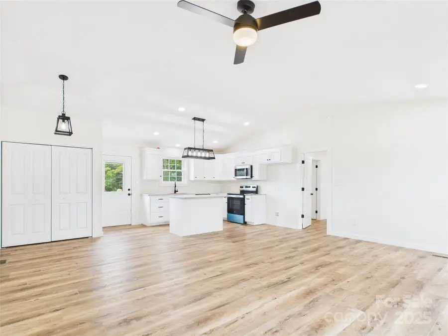 3016 Icard Rhodhiss Road, Connelly Springs, NC 28612 - Image #3