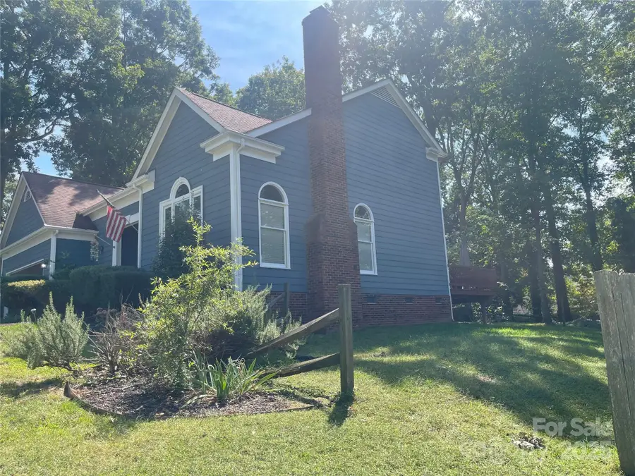 2133 Highland View Lane, Charlotte, NC 28214 - Image #3