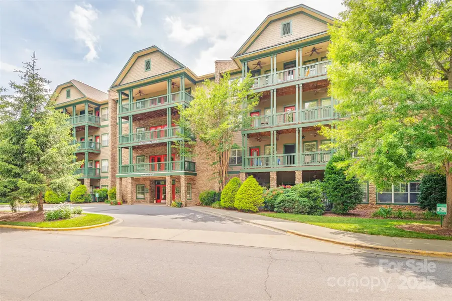 9 Kenilworth Knolls #211, Asheville, NC 28805 - Image #2
