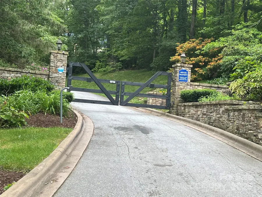 4642 Bearwallow Mountain Road #115, Hendersonville, NC 28792 - Image #2