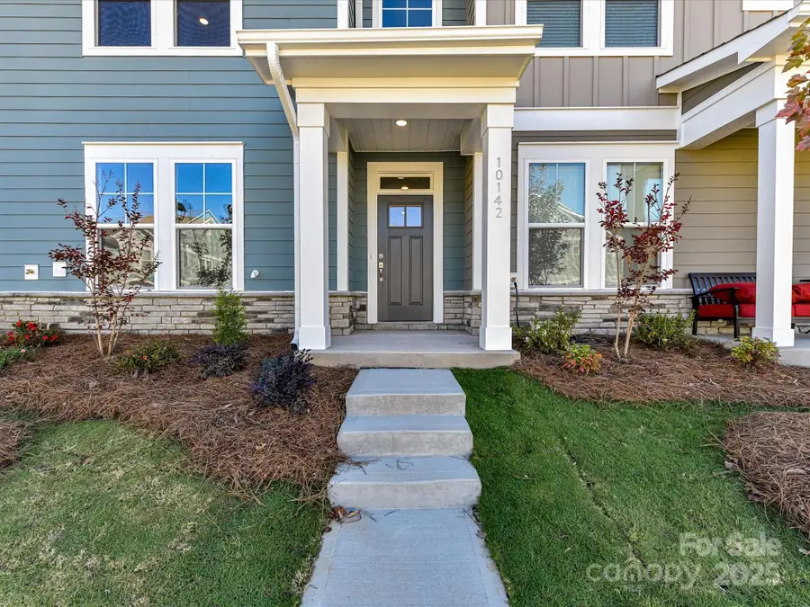 10142 Mamillion Drive, Huntersville, NC 28078 - Image #3