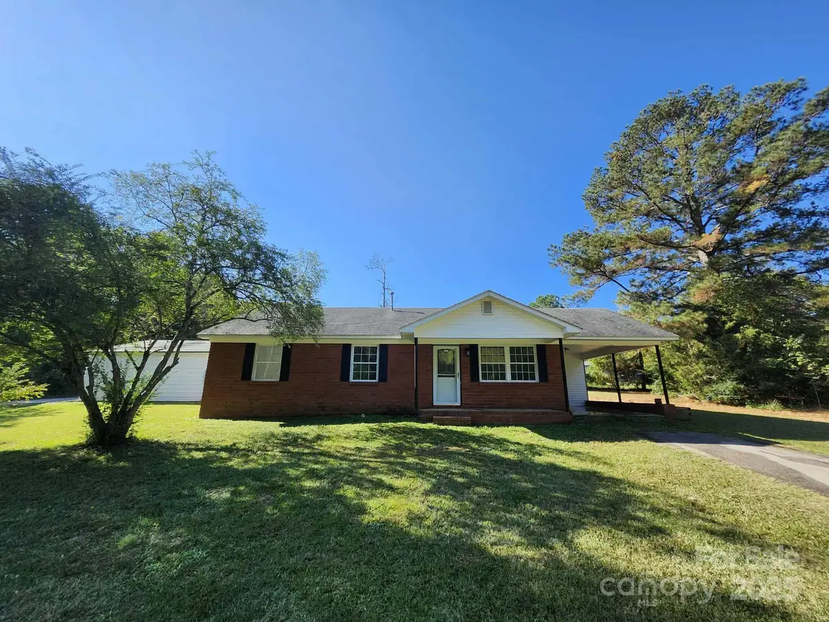 2448 Cambridge Drive, Lancaster, SC 29720 - Image #1
