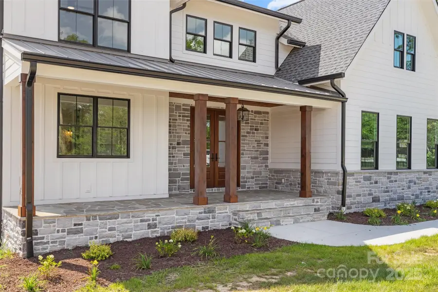 537 Riddle Mill Road, Clover, SC 29710 - Image #2