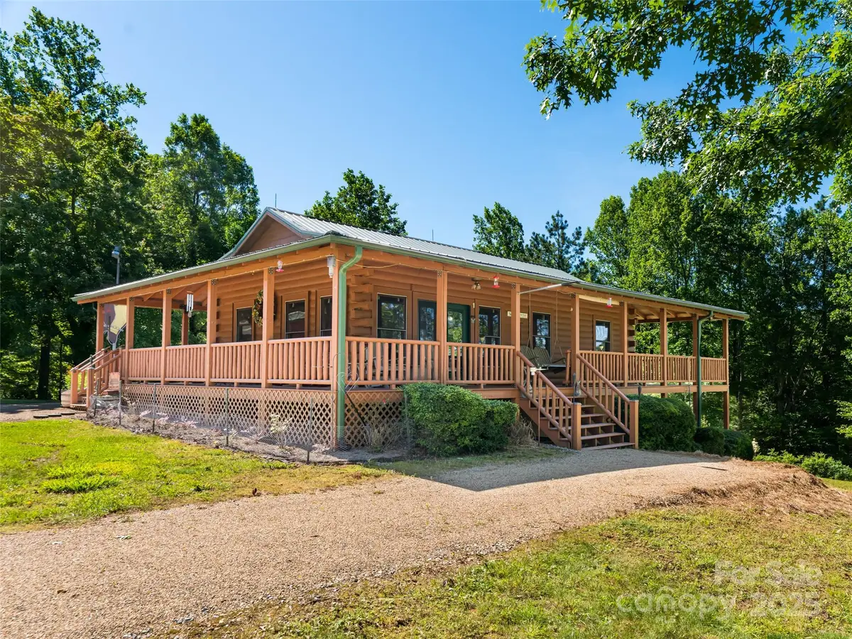 129 Melrose Lake Road, Saluda, NC 28773 - Image #1