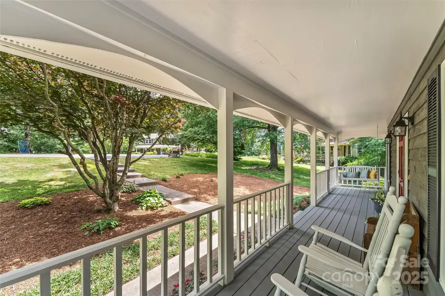 23 Forest Edge Drive, Asheville, NC 28806 - Image #3