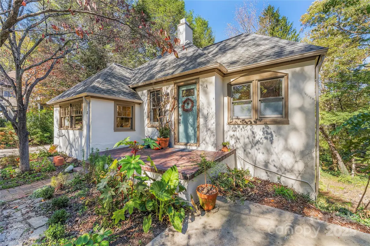 4 Duke Street, Asheville, NC 28803 - #1