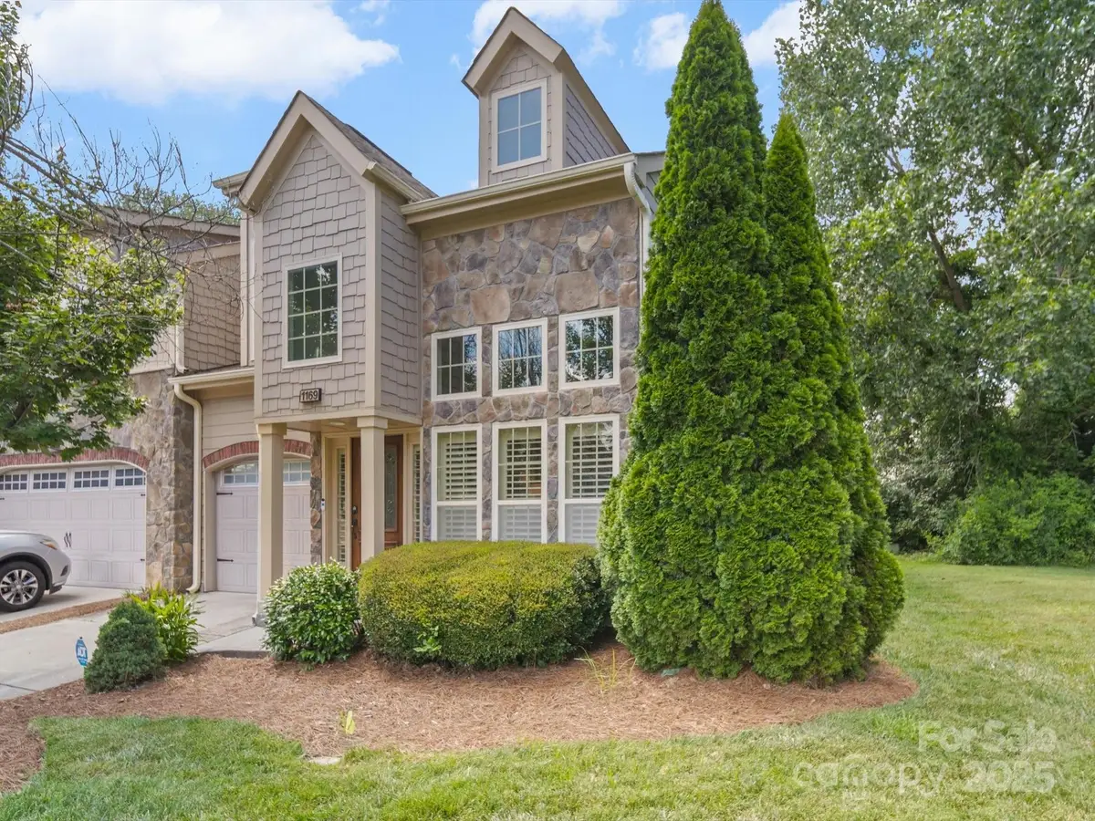 1169 Stuarts Landing Drive, Cramerton, NC 28032 - Image #1