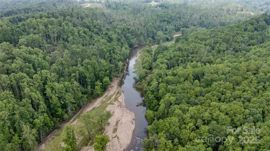 000 Vaughn Road, Spruce Pine, NC 28777 - Image #3