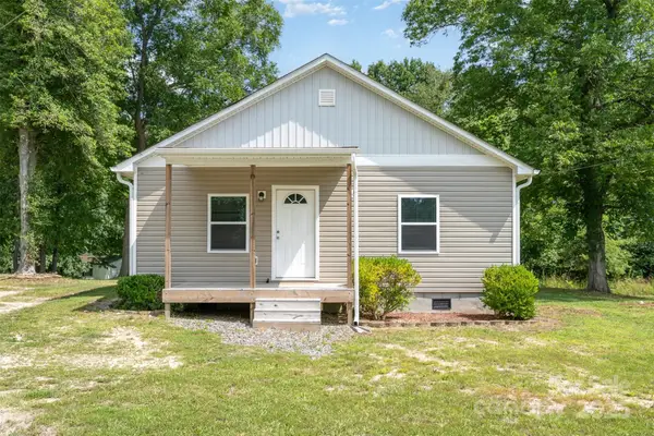 213 Pinewood Drive, Grover, NC 28073