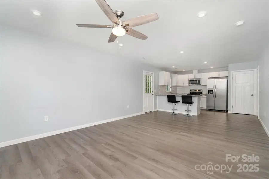 213 Pinewood Drive, Grover, NC 28073 - Image #2