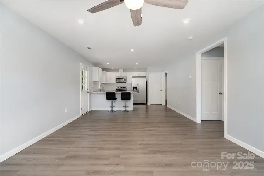 213 Pinewood Drive, Grover, NC 28073 - Image #3