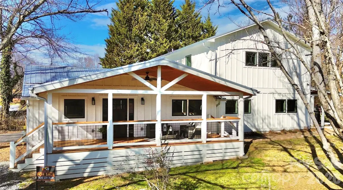 142 Gillespie Circle, Brevard, NC 28712 - Image #1